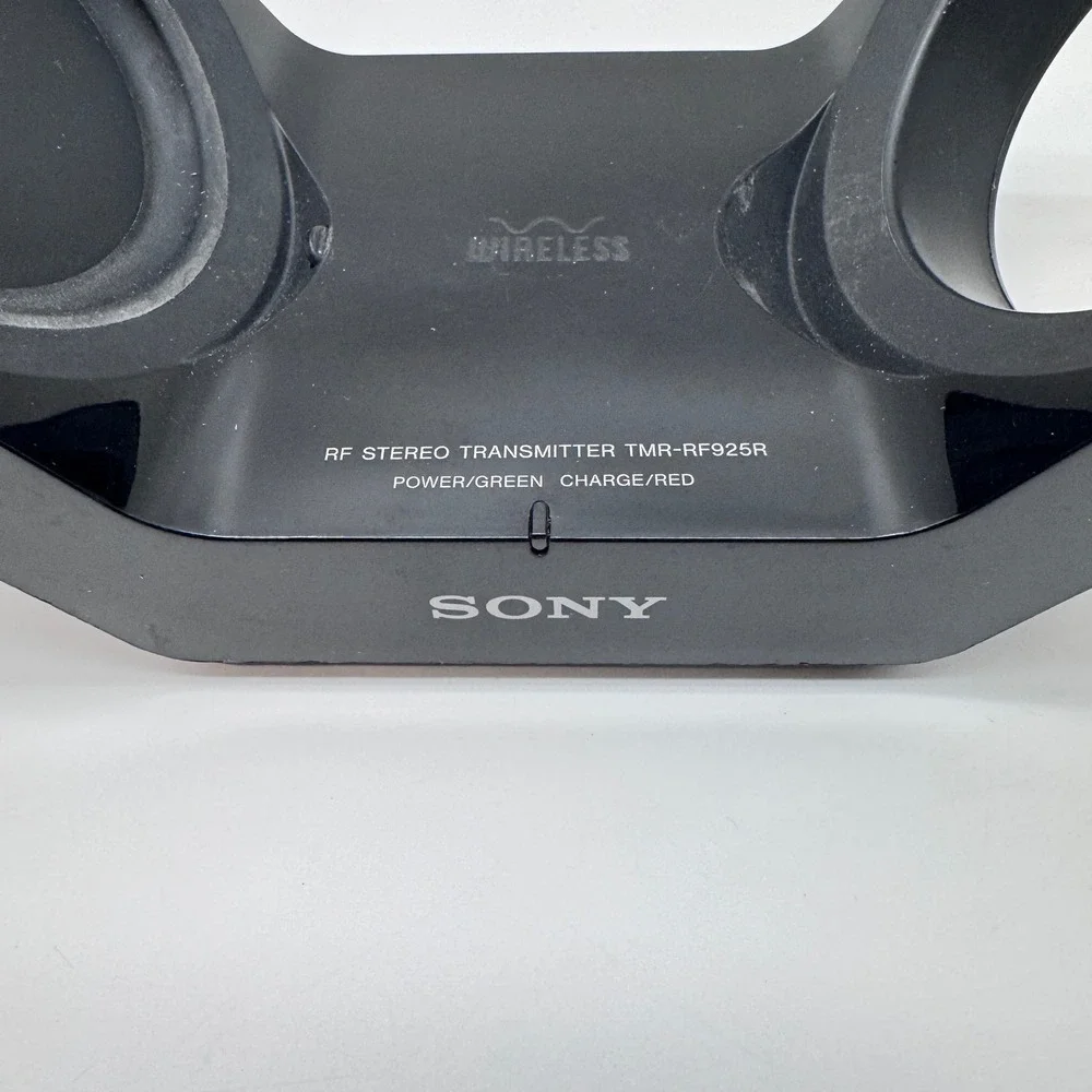 Sony RF Stereo Transmitter TMR-RF925R Unisex OS Black Charging Base Station